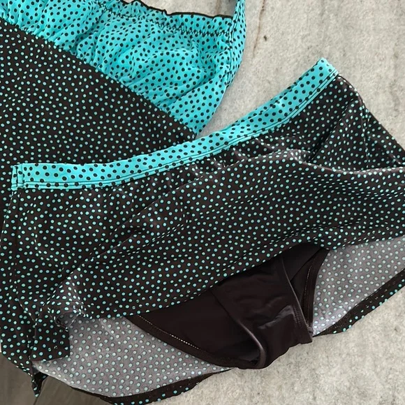 Polka Dot Halter Tankini Set - Picture 2 of 2